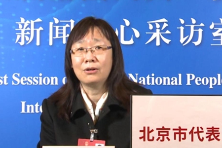 全国人大代表伊彤：强化企业力量 解决“卡脖子”难题