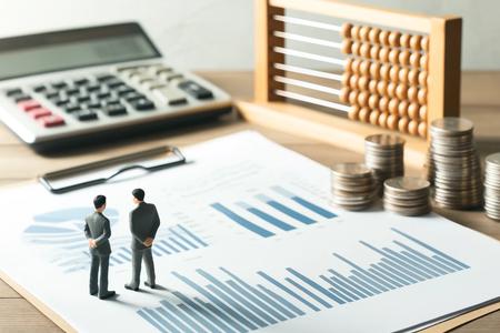两部门：进一步便利跨国公司以人民币开展跨境收支业务