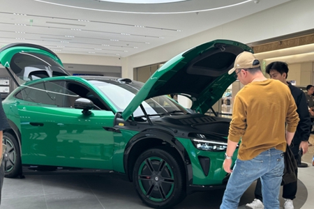 “观望客户都下了单”,有小米销售一天卖5台,10月车市发生了啥?