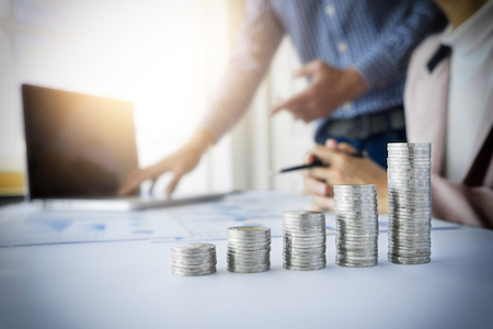一年来个人养老金产品“货架”持续“上新” 收益率不及预期