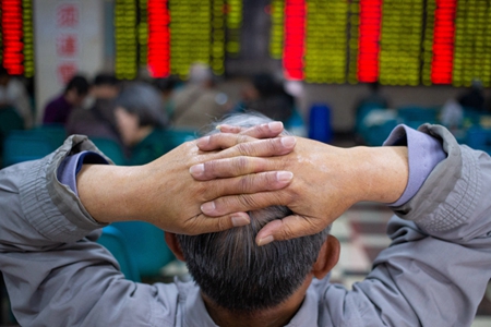 沪指半日跌0.04% 医药股回调