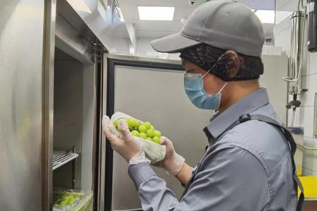 全国食品安全宣传周启动，奈雪自研AI溯源预警系统保障食品安全
