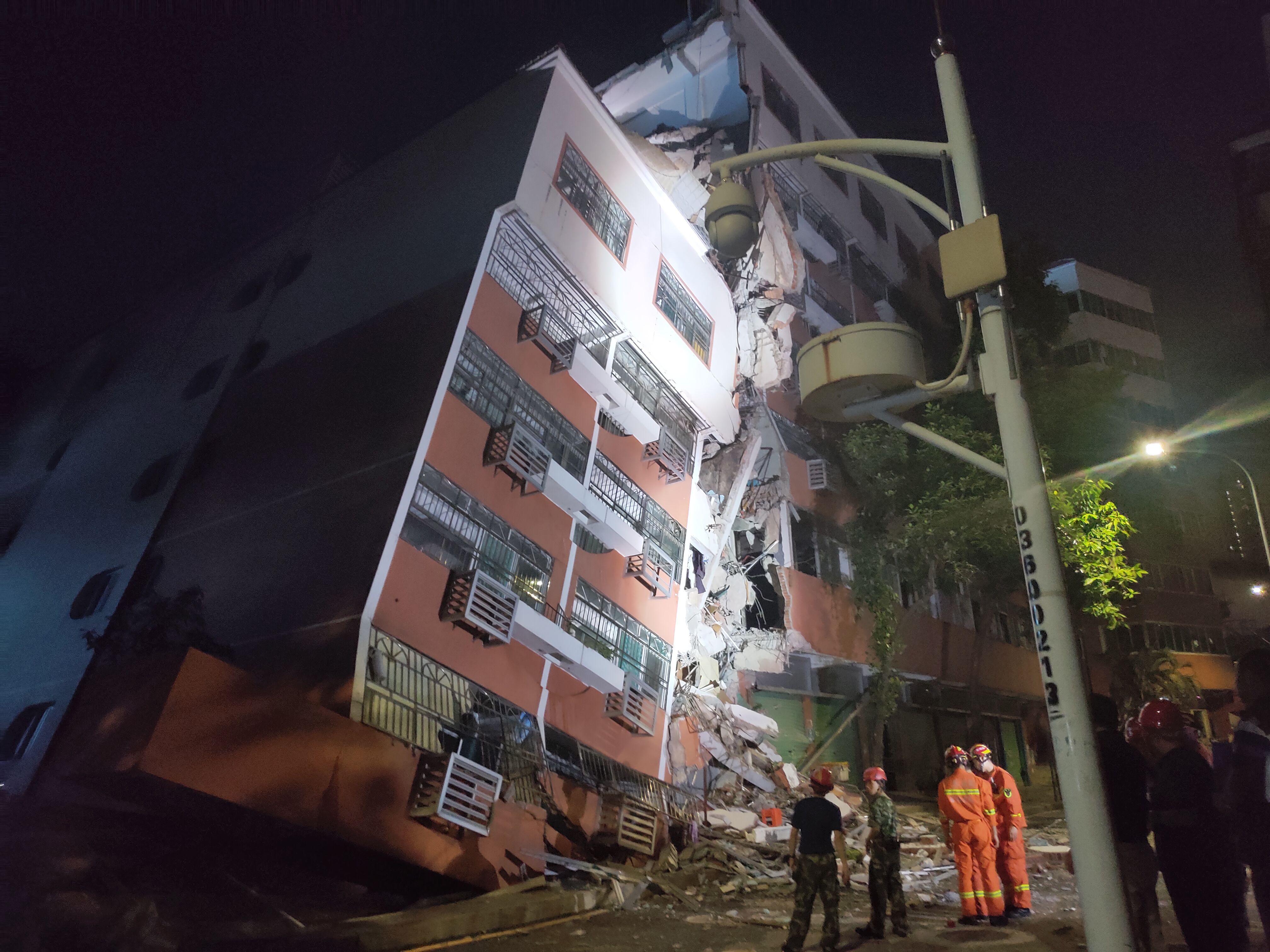 深圳居民楼倾斜下沉原因确认基底土层较差加暗渠作用