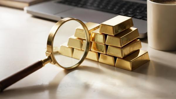 ������������ϯ������������ڵ���ר����ο����У���լ�вƾ�