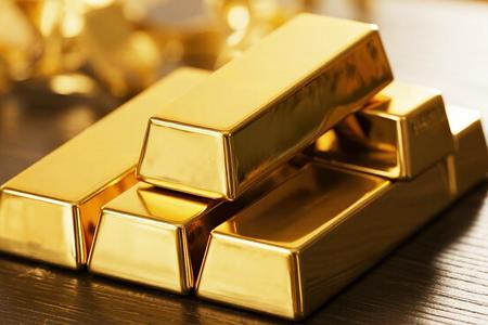 实探北京菜百：回购柜台排队两小时，有人一次卖出212万元金条