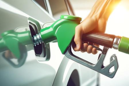 【阜成门外】不只是原油！一场牵动全球的“价格风暴”正在酝酿