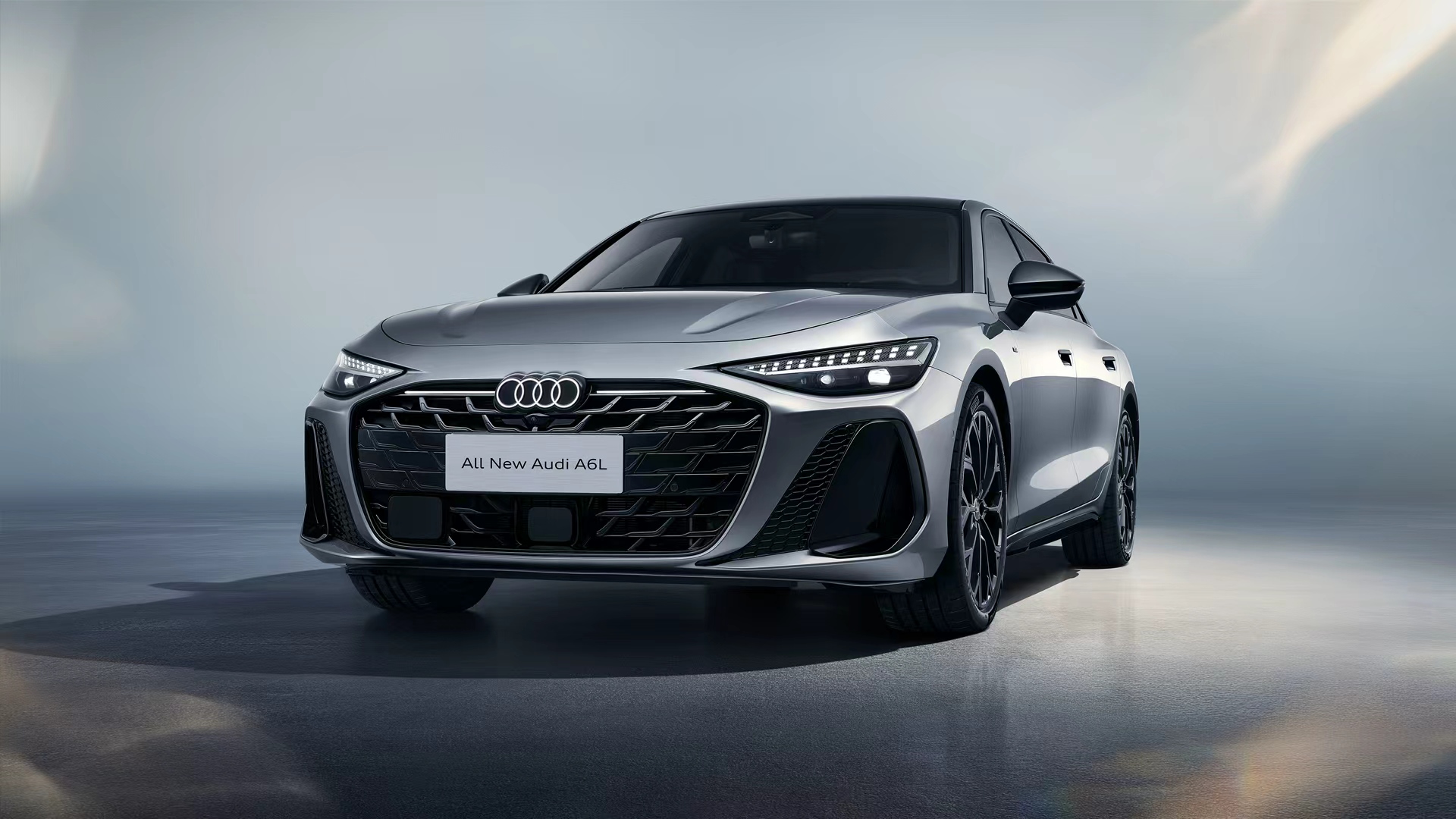 全新奥迪A6L上市，重塑C级豪华价值新高度