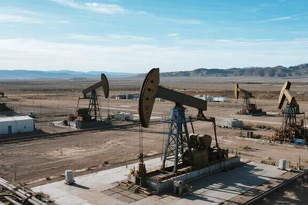 霍尔木兹海峡封锁持续，韩媒称中东产油国有意利用韩石油储备基地