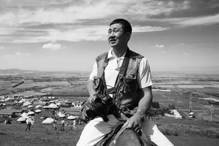 新疆宏景集团董事长李建宏车祸离世，曾靠3万打造14亿资产集团