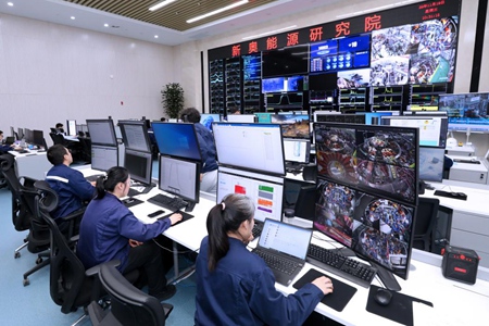 AI算力催生“能源黑洞”，全球核聚变多极竞逐