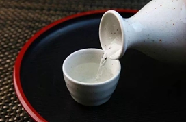 A股3000亿没了!白酒、医药股崩了,发生了什么……