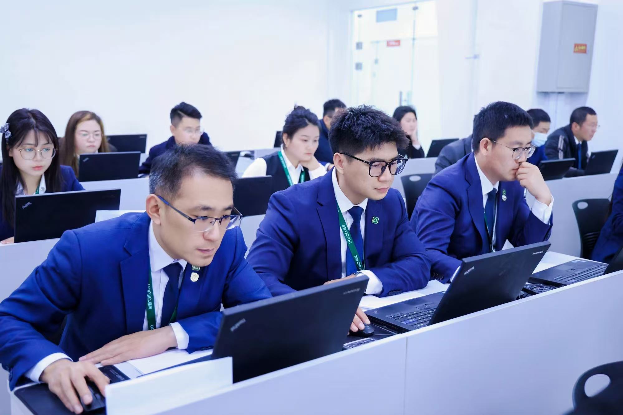 北京链家搏学大考15年 助力经纪人向复合型居住顾问转型