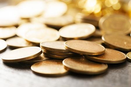 薛洪言：存款搬家潮下，理财市场迎来结构性重塑