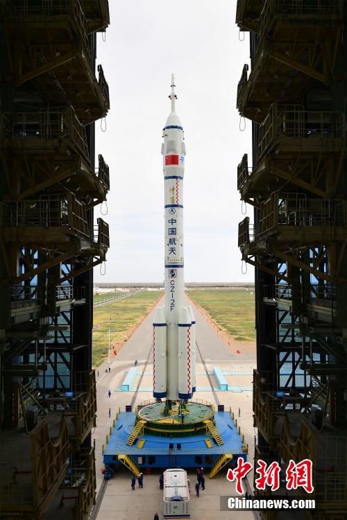 酒泉卫星发射基地_酒泉为什么作为发射基地_我国西昌发射基地发射通讯卫星