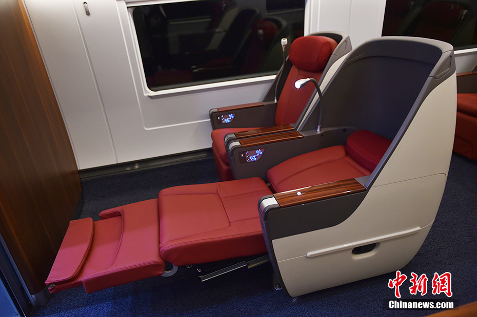 揭秘加长版"复兴号":内部豪华再升级